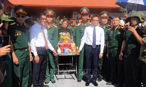 Truy điệu, an táng hài cốt liệt sỹ tại Nghĩa trang Liệt sỹ Quốc gia Vị Xuyên