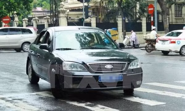 Bộ Tài chính: Quản lý chặt tiêu chuẩn, định mức sử dụng xe ôtô công