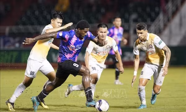 V-League 2022: Chia điểm trên sân nhà, Sài Gòn FC chôn chân ở đáy bảng xếp hạng