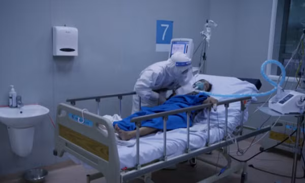 Phim 'Không sợ hãi': Tình người xoa dịu nỗi đau đại dịch