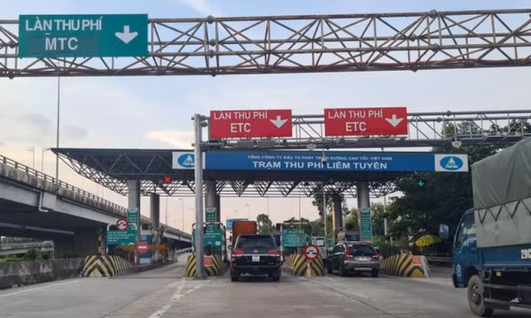 4 cách dán thẻ thu phí không dừng ETC miễn phí