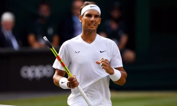 Nadal tự đánh hỏng 80 lần sau hai vòng Wimbledon