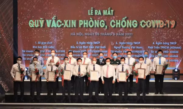 Tháo gỡ vướng mắc xếp loại DNNN tham gia đóng góp, ủng hộ phòng, chống dịch COVID-19