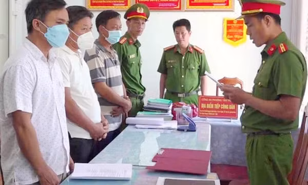 Bắt nguyên chủ tịch xã và hai giám đốc gây hậu quả nghiêm trọng