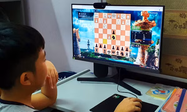 Kỳ thủ giàu triển vọng đam mê cờ online