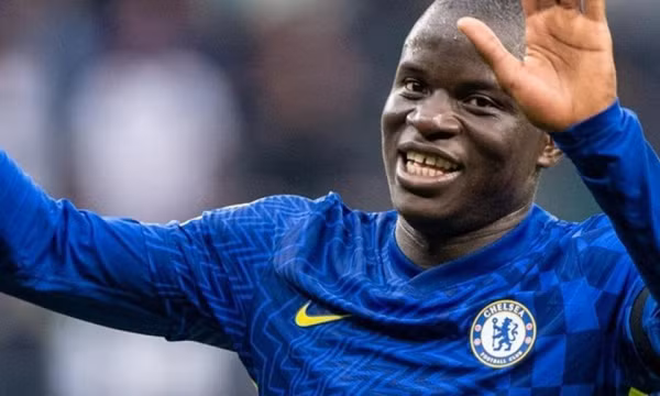 Arsenal tính gây sốc với trụ cột Chelsea