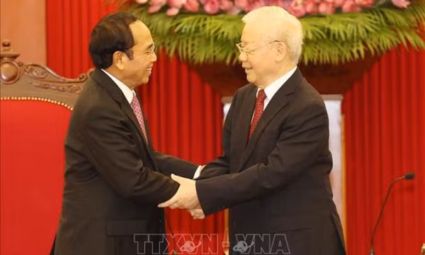 Tổng Bí thư Nguyễn Phú Trọng tiếp Phó Chủ tịch nước Lào Bounthong Chitmany