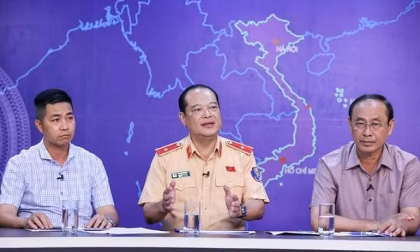 Tướng Cảnh sát giao thông nói về hiện tượng dán, che, thay đổi biển số xe