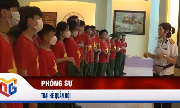 Trại hè quân đội