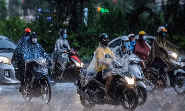 Ngày 31/7, nhiều khu vực ở Bắc Bộ, Thanh Hóa và Nghệ An có mưa to
