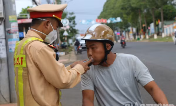 Quyết liệt xử lý “ma men”, cấm lãnh đạo can thiệp vào quá trình xử lý