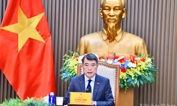 Việt Nam luôn mong muốn làm sâu sắc hơn nữa quan hệ hợp tác nhiều mặt với Hà Lan
