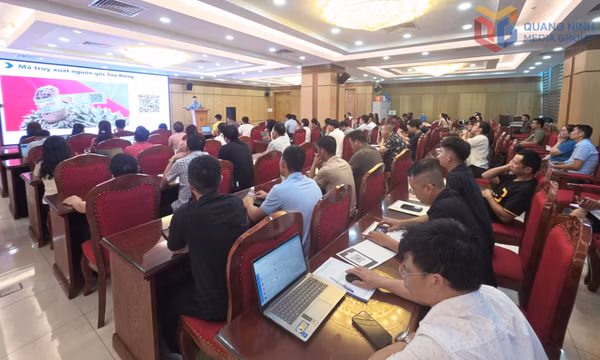 Tập huấn về cập nhật dữ liệu truy xuất nguồn gốc thực phẩm nông, lâm, thủy sản