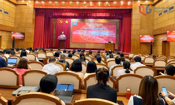 Tập huấn số hóa, tạo lập dữ liệu đảng viên điện tử