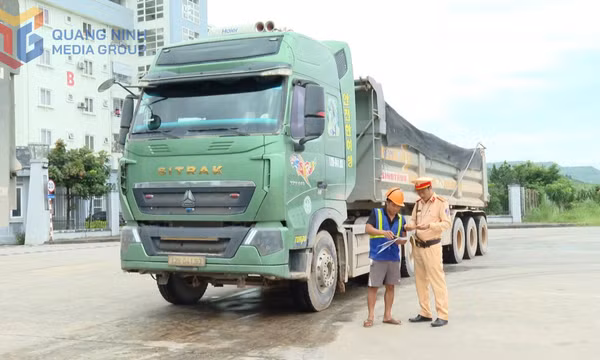 Tăng cường đảm bảo ATGT trên tuyến quốc lộ