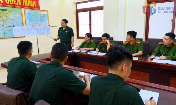 Người nối nhịp cầu quân dân nơi biên giới