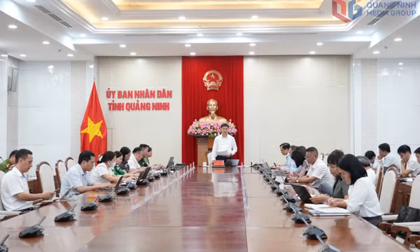 Khẩn trương xử lý điểm nghẽn về chuyển đổi số