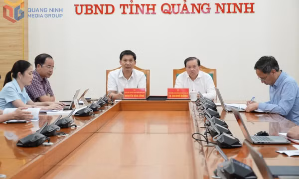 Chuẩn bị chu đáo công tác tuyên truyền chào mừng thành lập thành phố Quảng Ninh trực thuộc Trung ương