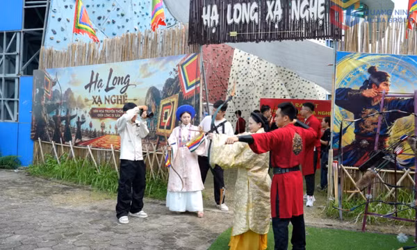 Khi người trẻ tìm về cung thuật truyền thống