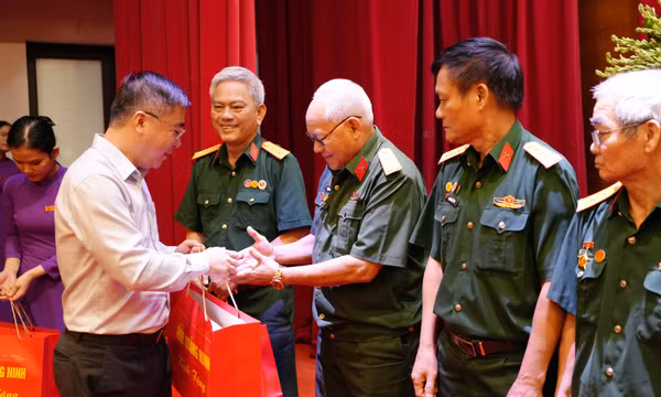 Không để ai bị bỏ lại phía sau