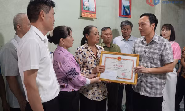 Hiến nhà mặt phố vì lợi ích cộng đồng