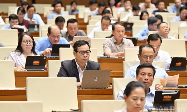Sửa đổi Luật Dầu khí: Tăng phân quyền; khơi thông nguồn lực dầu khí