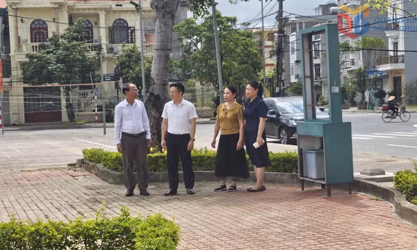 Xây dựng đội ngũ cán bộ cơ sở đáp ứng yêu cầu chính quyền 2 cấp