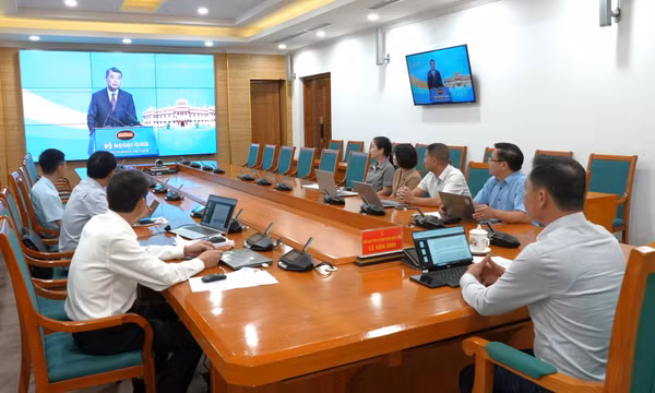 Quảng Ninh dự trực tuyến phiên toàn thể Hội nghị Ngoại giao lần thứ 33