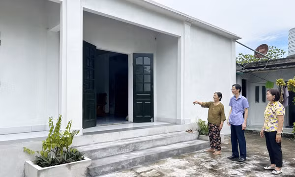 MTTQ các cấp: Huy động tối đa nguồn lực hỗ trợ cải thiện nhà ở cho hộ nghèo
