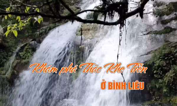 Khám phá thác Khe Tiền ở Bình Liêu