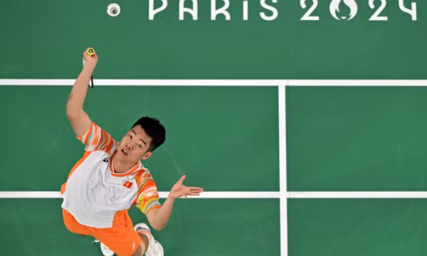Lê Đức Phát đánh bại tay vợt Đức ở Olympic Paris 2024