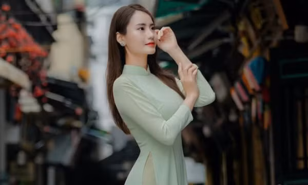 Người đẹp Miss Grand Vietnam nỗ lực vượt cú sốc mất bố, mẹ bị ung thư