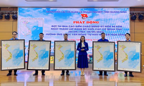 “Mỗi tấm bản đồ, một trái tim Việt Nam” 