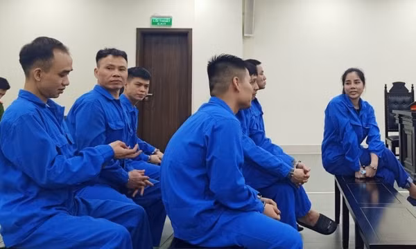 ‘Đại ca' Hà Thành đâm cán bộ công an ngay trên phố