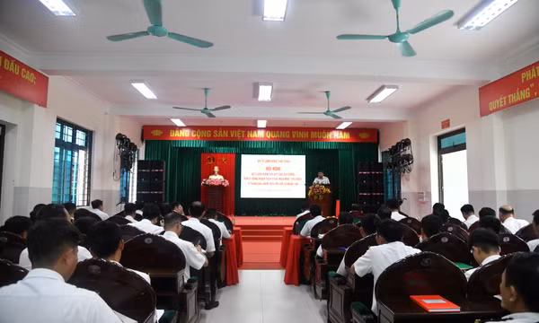 Bộ Tư lệnh Vùng 1 kiểm tra đơn vị vững mạnh toàn diện 6 tháng đầu năm tại Lữ đoàn 169