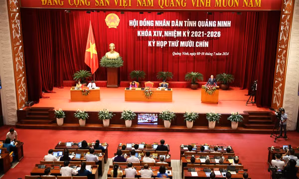 Kỳ họp thứ 19: HĐND tỉnh nghe báo cáo, tờ trình