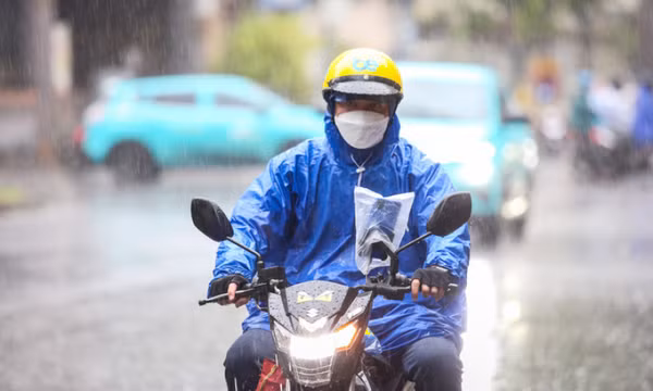 Thời tiết hôm nay 28/7: Bắc Bộ mưa to từ tối nay, Nam Bộ mưa rào
