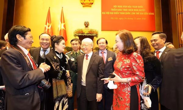 Tổng Bí thư Nguyễn Phú Trọng: Mong mỏi chấn hưng, phát triển văn hóa Việt Nam