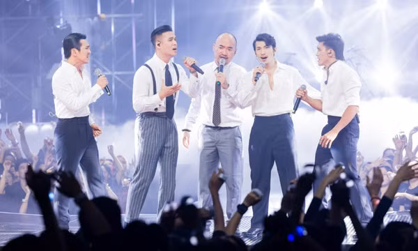Nam nghệ sĩ khiến 2 game show rượt đuổi căng thẳng