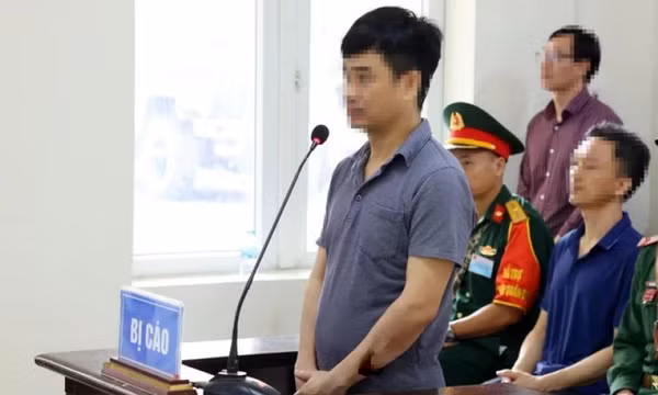 Xử phúc thẩm Phan Quốc Việt và nhóm cựu sỹ quan trong vụ án ở Học viện Quân y