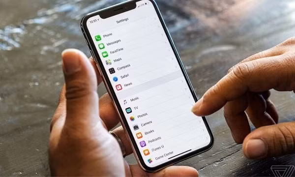 Hướng dẫn xóa thanh home bar trên iPhone một cách dễ dàng