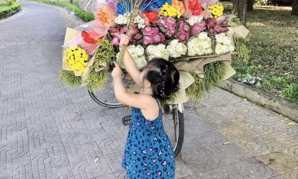 Viêm da cơ địa - bệnh dễ tái phát ở trẻ khi chuyển mùa