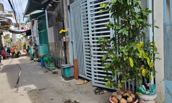 Hai vợ chồng bị bỏng nghi do phóng hỏa đốt nhà