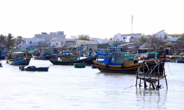 Đảm bảo an toàn ngư dân và tàu cá hoạt động trong vùng nguy hiểm