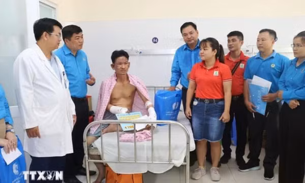Vụ nổ bồn chứa ở Bình Dương: 1 nạn nhân nguy kịch, 3 người phải điều trị kéo dài 