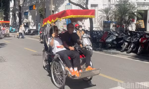 Thời tiết ngày 1/6: Bắc Bộ, Trung Bộ nắng nóng gay gắt, Nam Bộ có mưa rào và dông