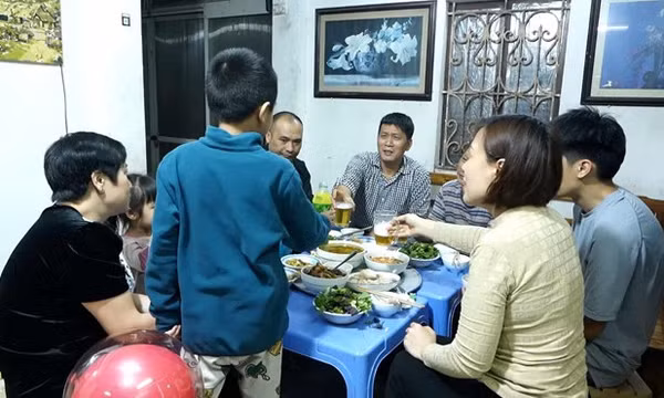 Thói quen đơn giản giúp giữ lửa hạnh phúc gia đình