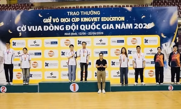Vợ chồng Trường Sơn, Thảo Nguyên giành huy chương vàng giải đồng đội quốc gia 2026