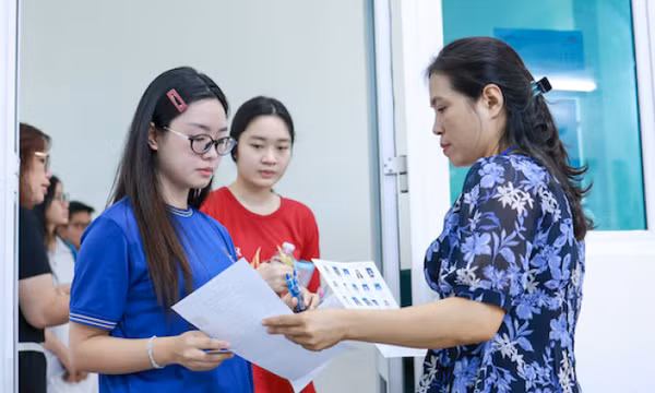Các loại máy tính không được phép mang vào phòng thi tốt nghiệp THPT 2026