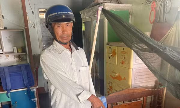 Bắt kẻ đạp ngã cụ ông bán vé số, cướp 40 triệu đồng và 101 tờ vé số